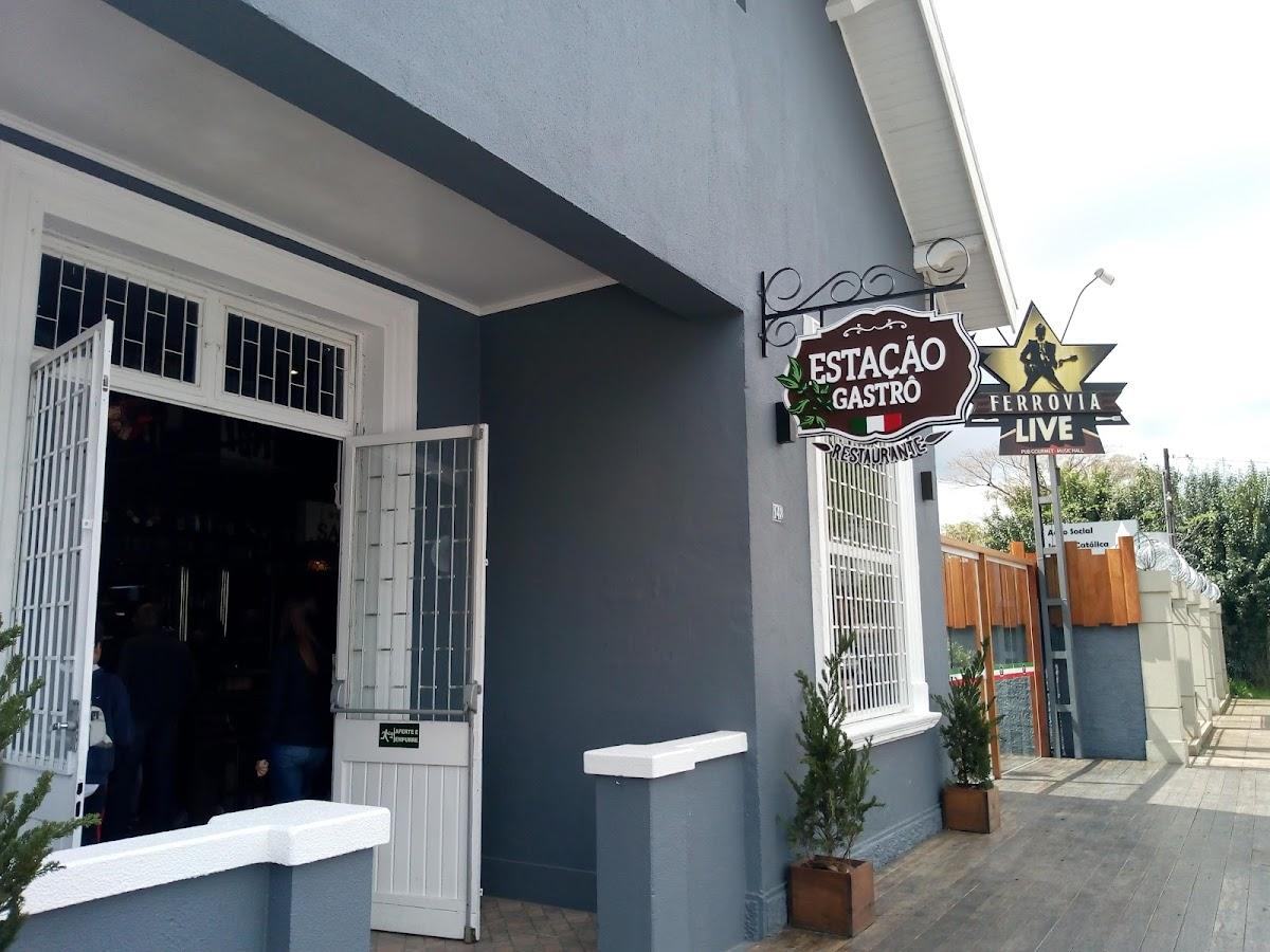 Bodega Pizza Entre Vinhos, um Wine Bar em Bento Gonçalves, na